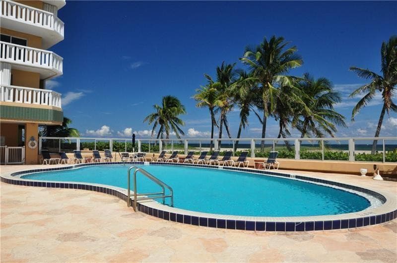 1012 N Ocean Boulevard 602, Pompano Beach, FL 33062 — photo 34 of 42