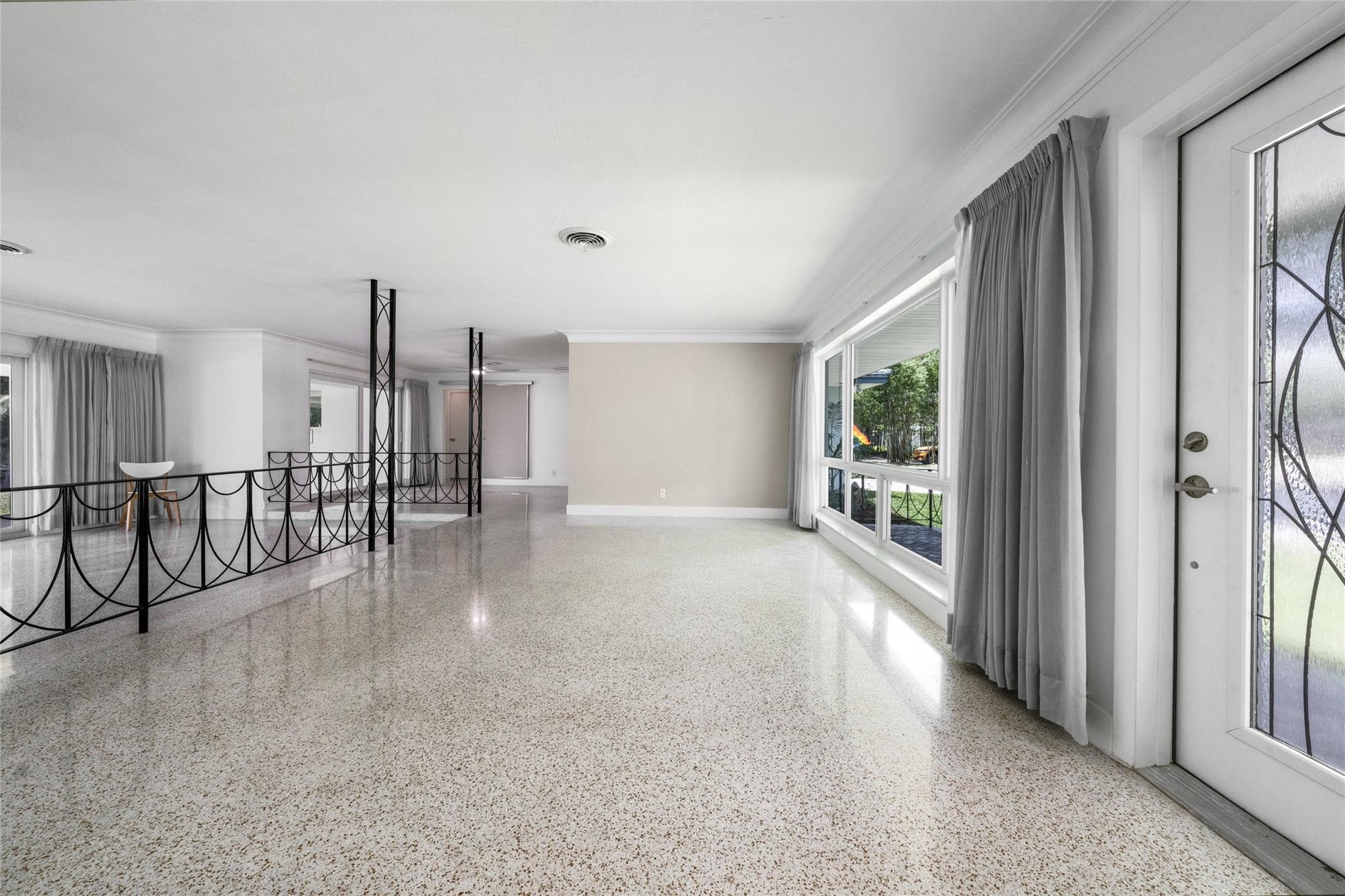 3140 Calle Largo Drive, Hollywood, FL 33021 — photo 10 of 46