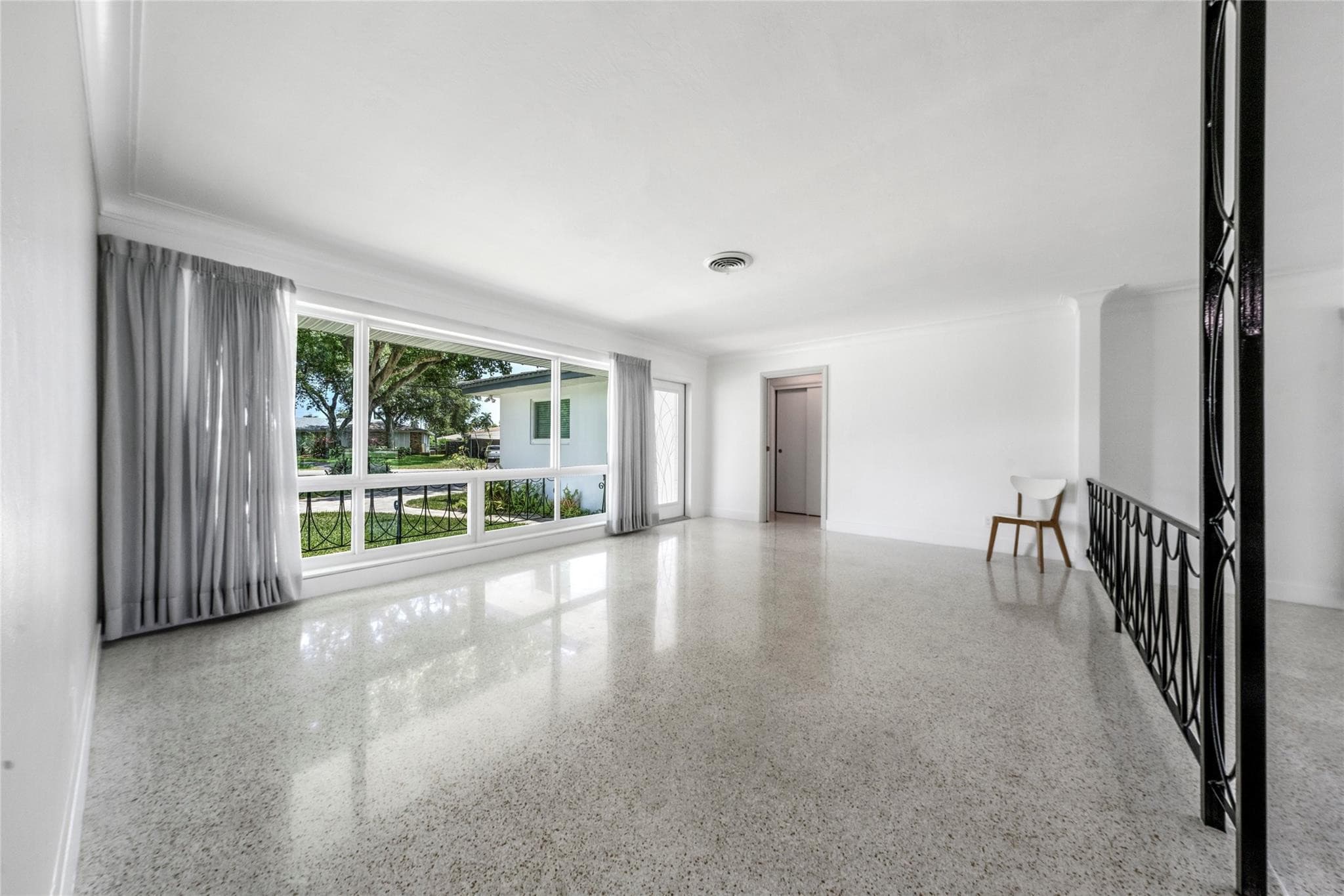 3140 Calle Largo Drive, Hollywood, FL 33021 — photo 11 of 46