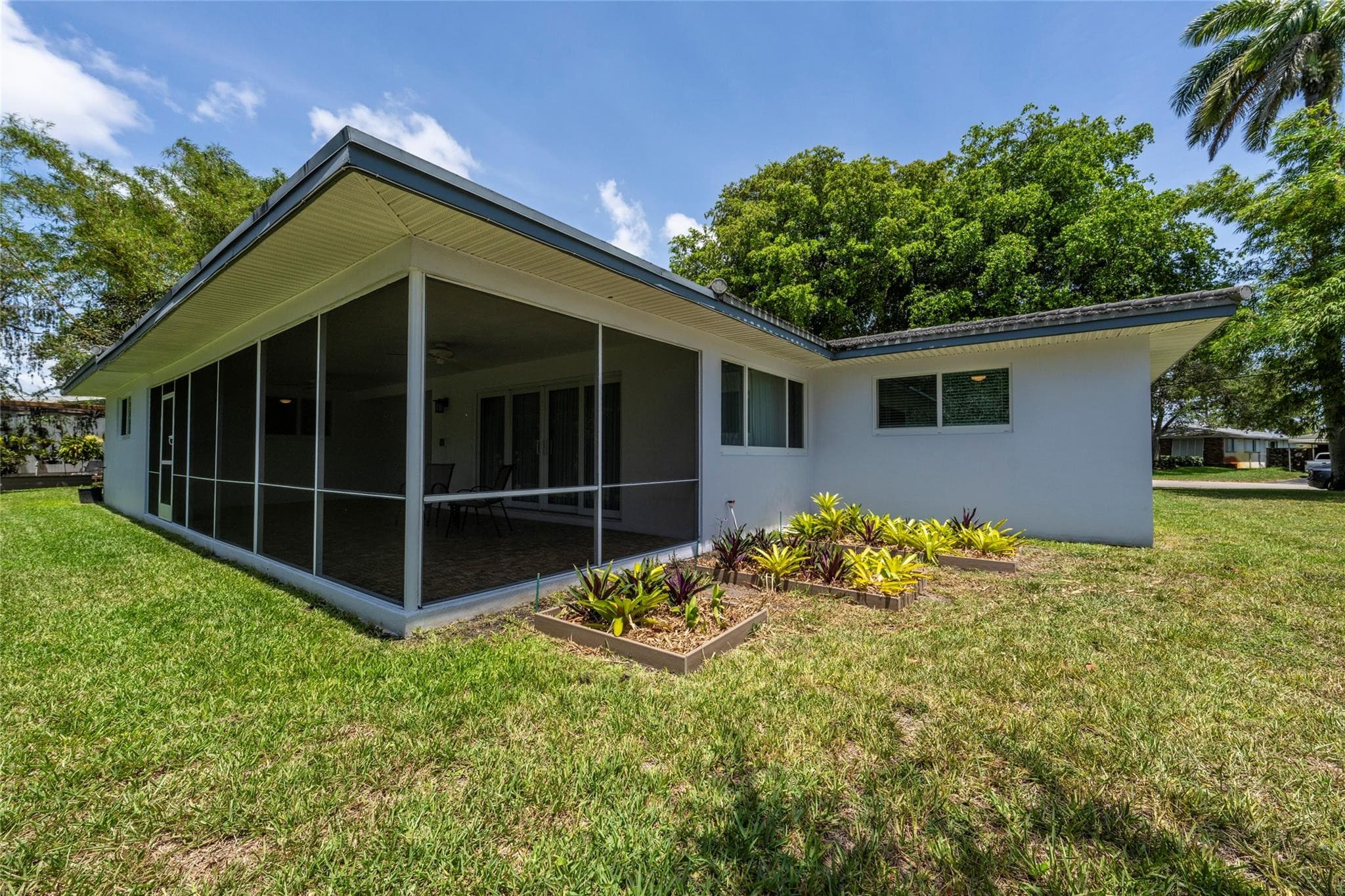 3140 Calle Largo Drive, Hollywood, FL 33021 — photo 39 of 46