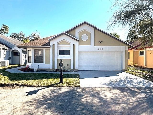 817 E Palm Run Drive, North Lauderdale, FL 33068 — photo