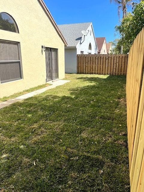 817 E Palm Run Drive, North Lauderdale, FL 33068 — photo 24 of 26