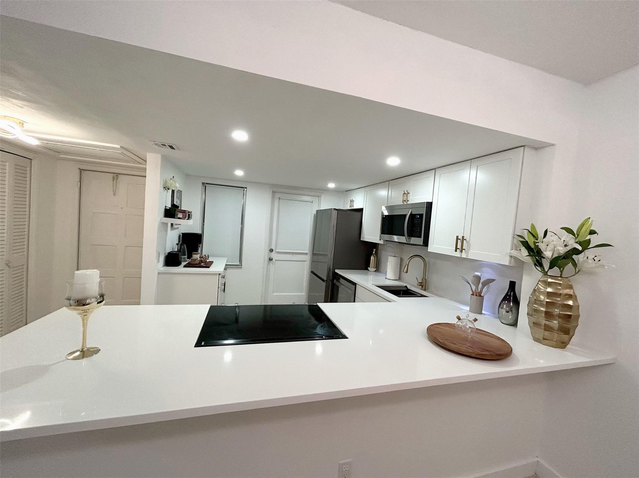 3000 N Palm Aire Drive 103, Pompano Beach, FL 33069 — photo 3 of 26