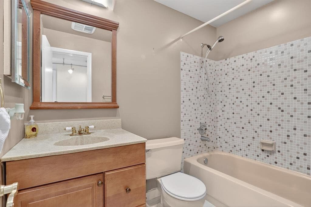 7711 Ashmont 215, Tamarac, FL 33321 — photo 15 of 48
