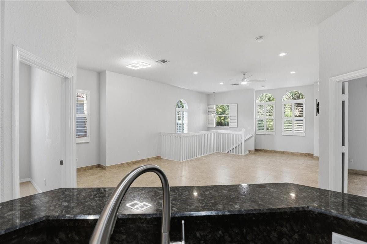 4851 Bonsai Circle 215, Palm Beach Gardens, FL 33418 — photo 16 of 42