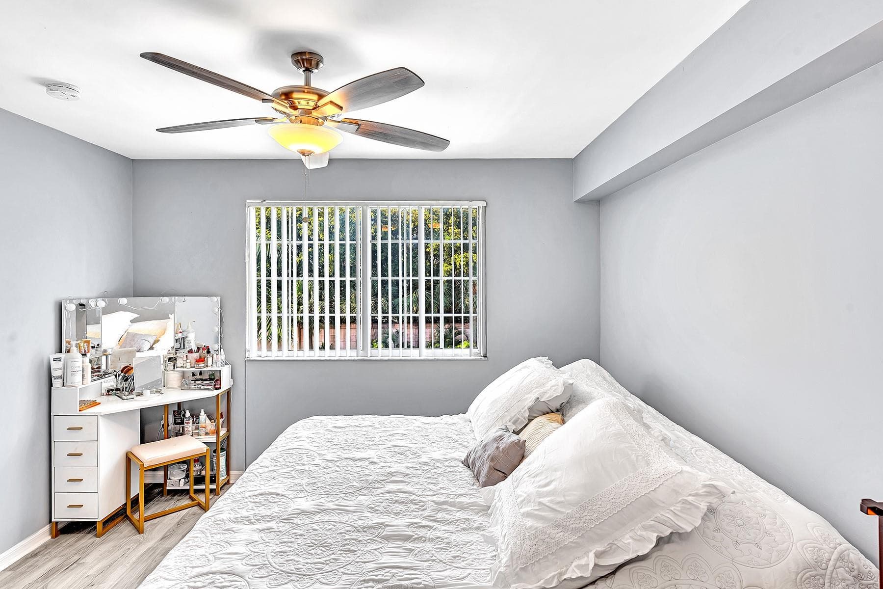 2131 SE 10th Avenue 1117, Fort Lauderdale, FL 33316 — photo 14 of 29