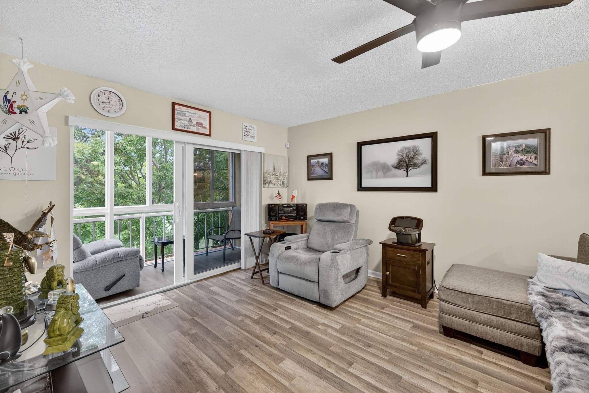 8400 Lagos De Campo Boulevard 303, Tamarac, FL 33321 — photo 5 of 20
