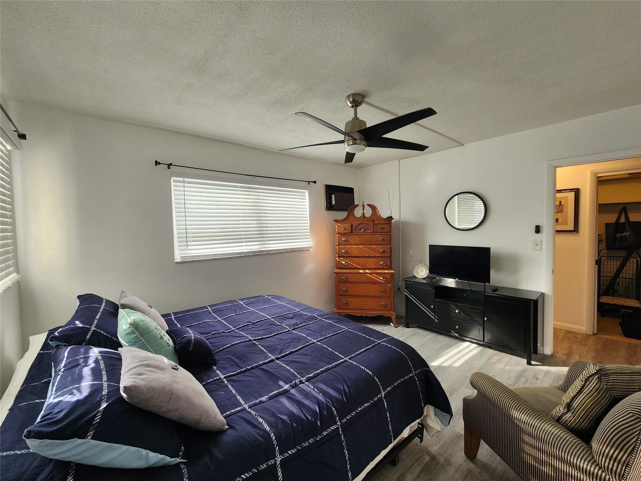 17090 NE 14th Avenue 211, North Miami Beach, FL 33162 — photo 6 of 24