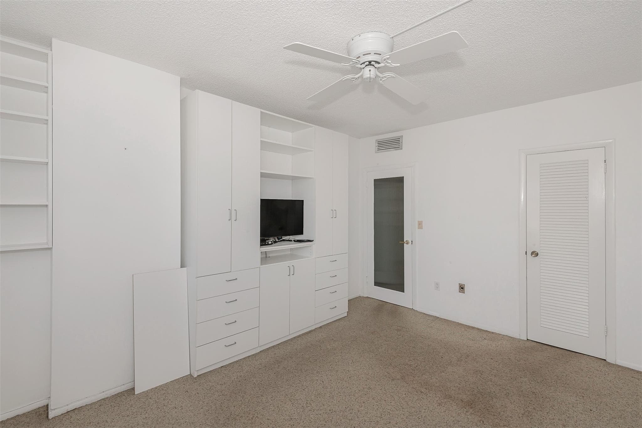 1950 S Ocean Drive 19f, Hallandale Beach, FL 33009 — photo 26 of 30