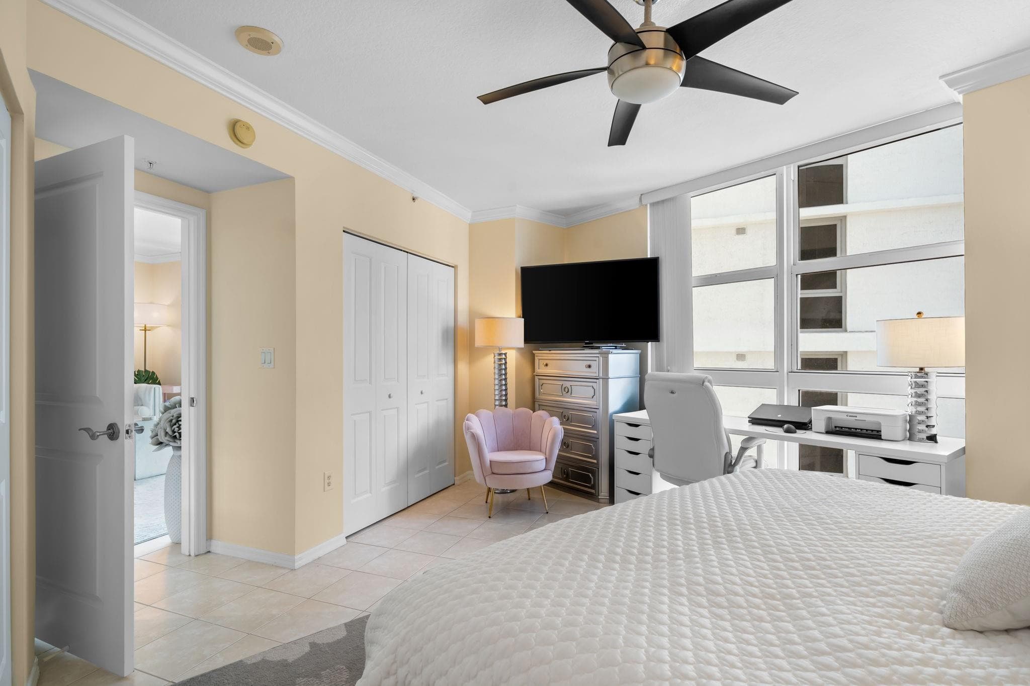 347 N New River Drive 1706, Fort Lauderdale, FL 33301 — photo 13 of 55