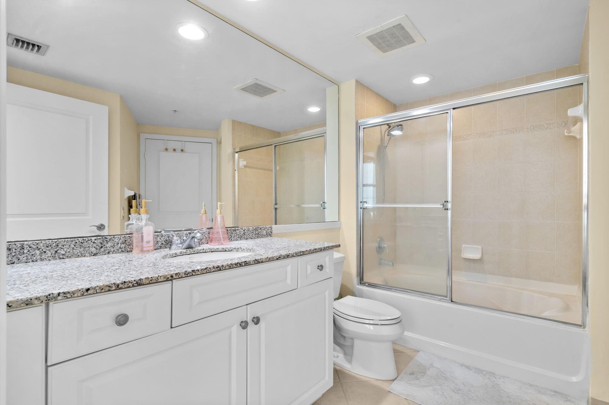 347 N New River Drive 1706, Fort Lauderdale, FL 33301 — photo 15 of 55