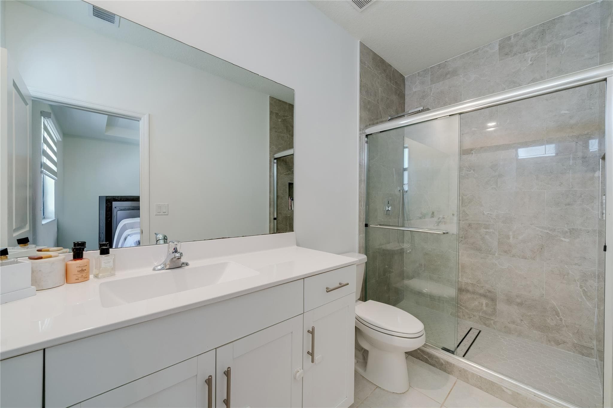 11392 W 34th Way, Hialeah, FL 33018 — photo 17 of 25
