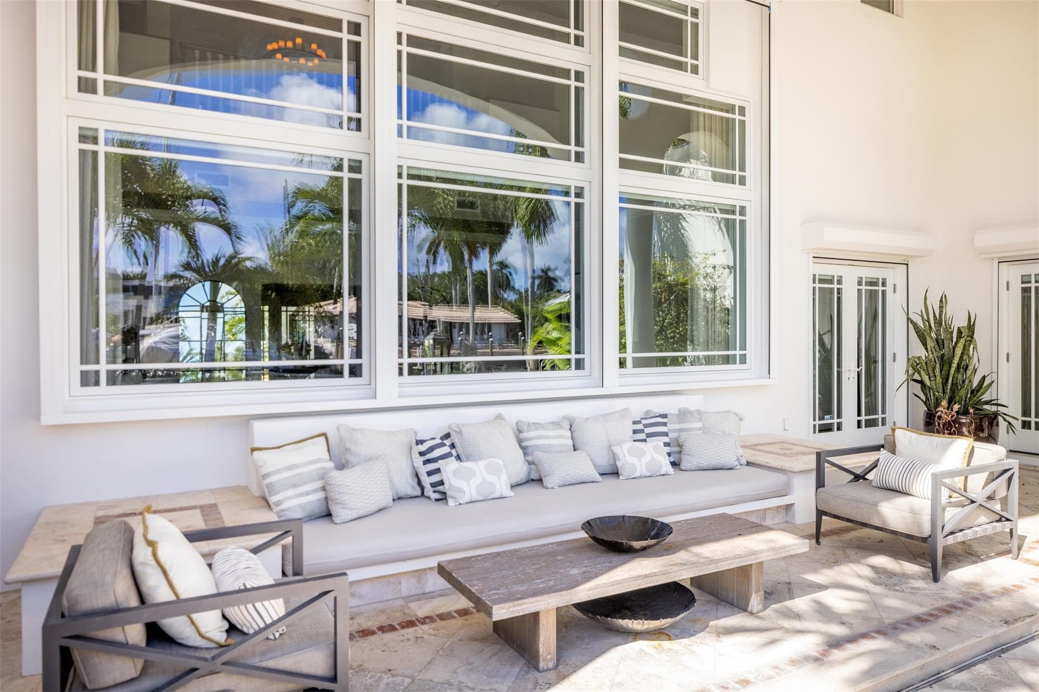 166 Royal Palm Drive, Fort Lauderdale, FL 33301 — photo 21 of 73