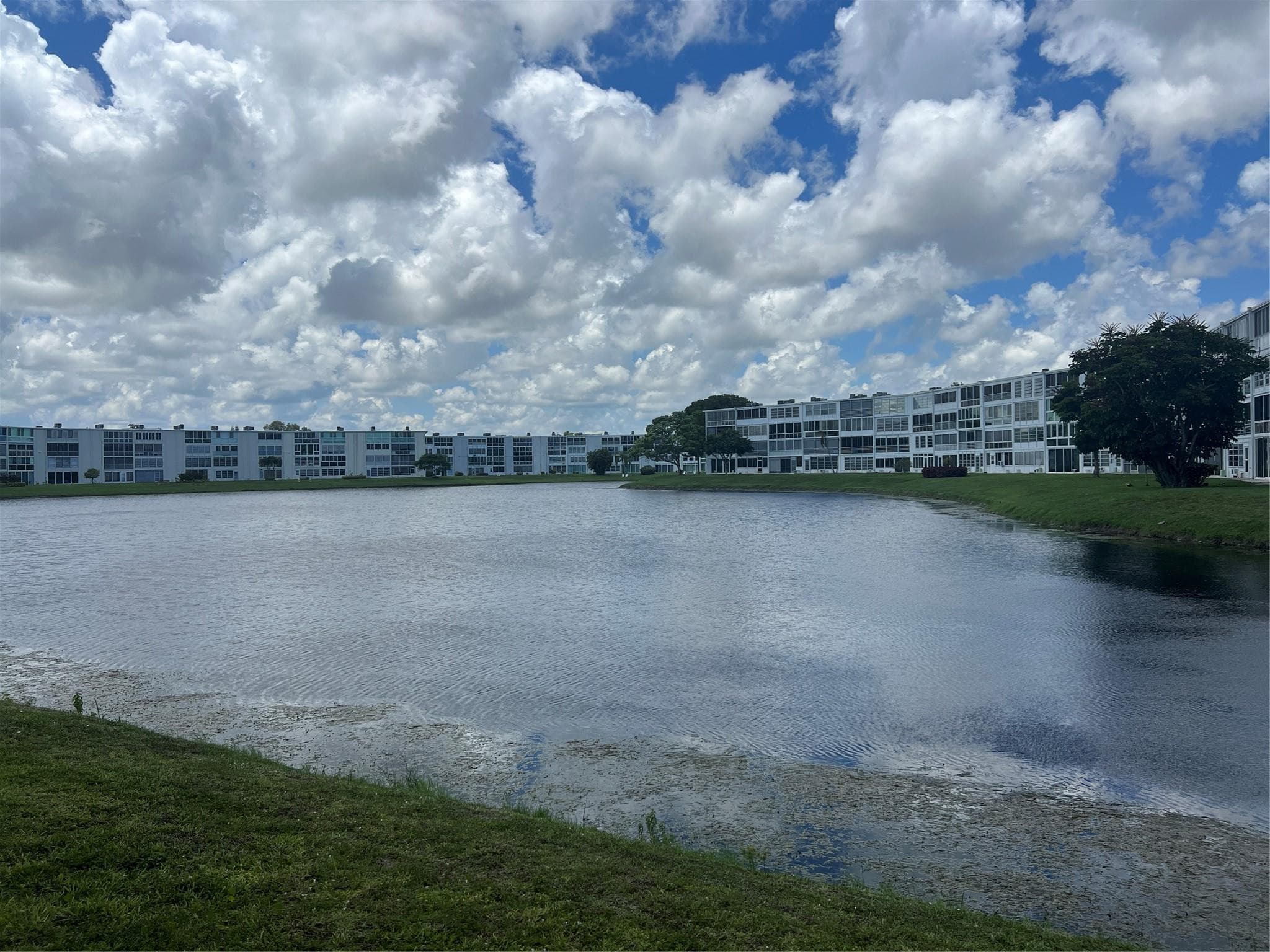 4053 Harwood E 4053, Deerfield Beach, FL 33442 — photo 1 of 21