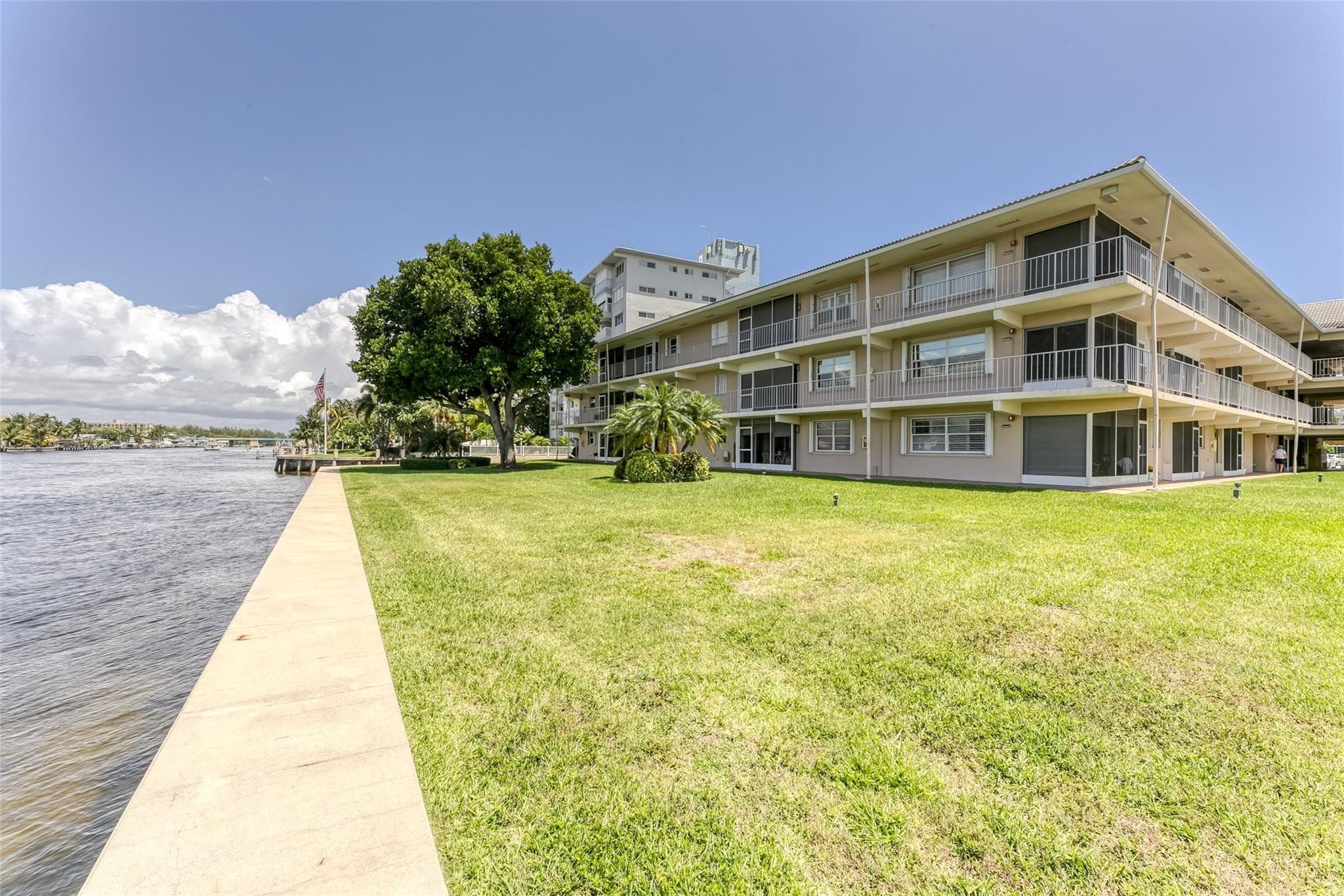 745 SE 19th Avenue 138, Deerfield Beach, FL 33441 — photo 27 of 41