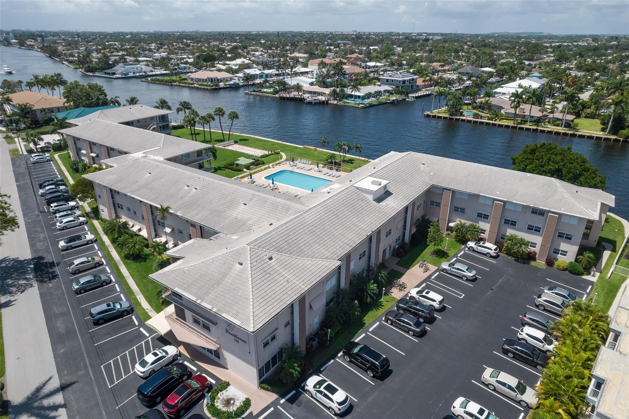 745 SE 19th Avenue 138, Deerfield Beach, FL 33441 — photo 38 of 41