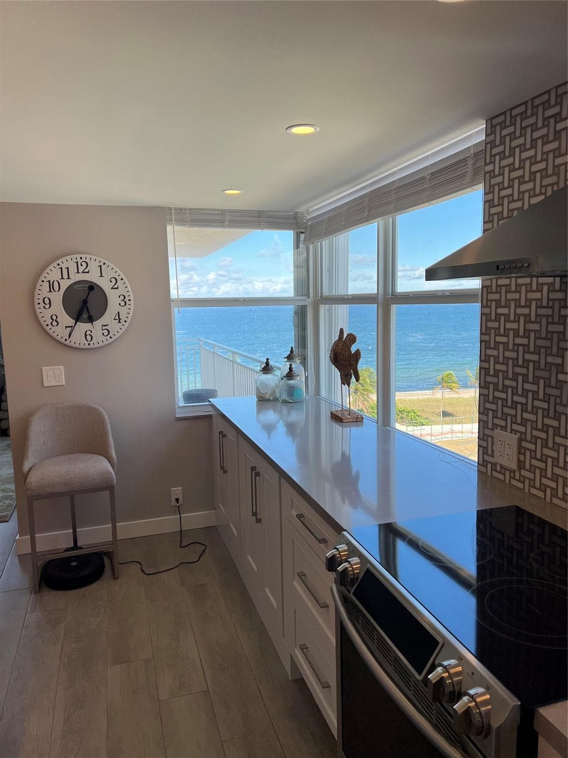 5200 N Ocean Boulevard 914A, Lauderdale-By-The-Sea, FL 33308 — photo 3 of 51