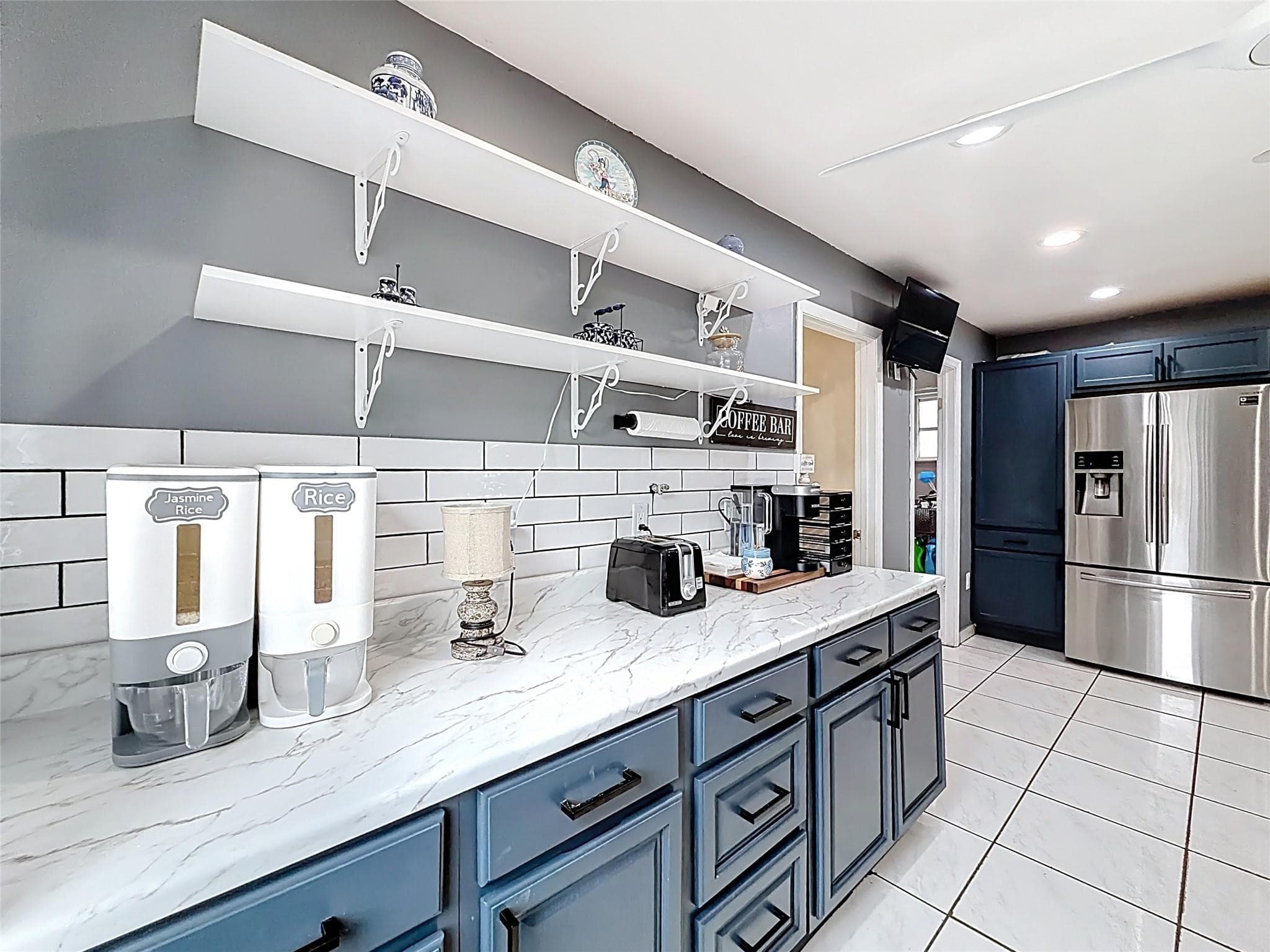 7141 Custer Street, Hollywood, FL 33024 — photo 13 of 84