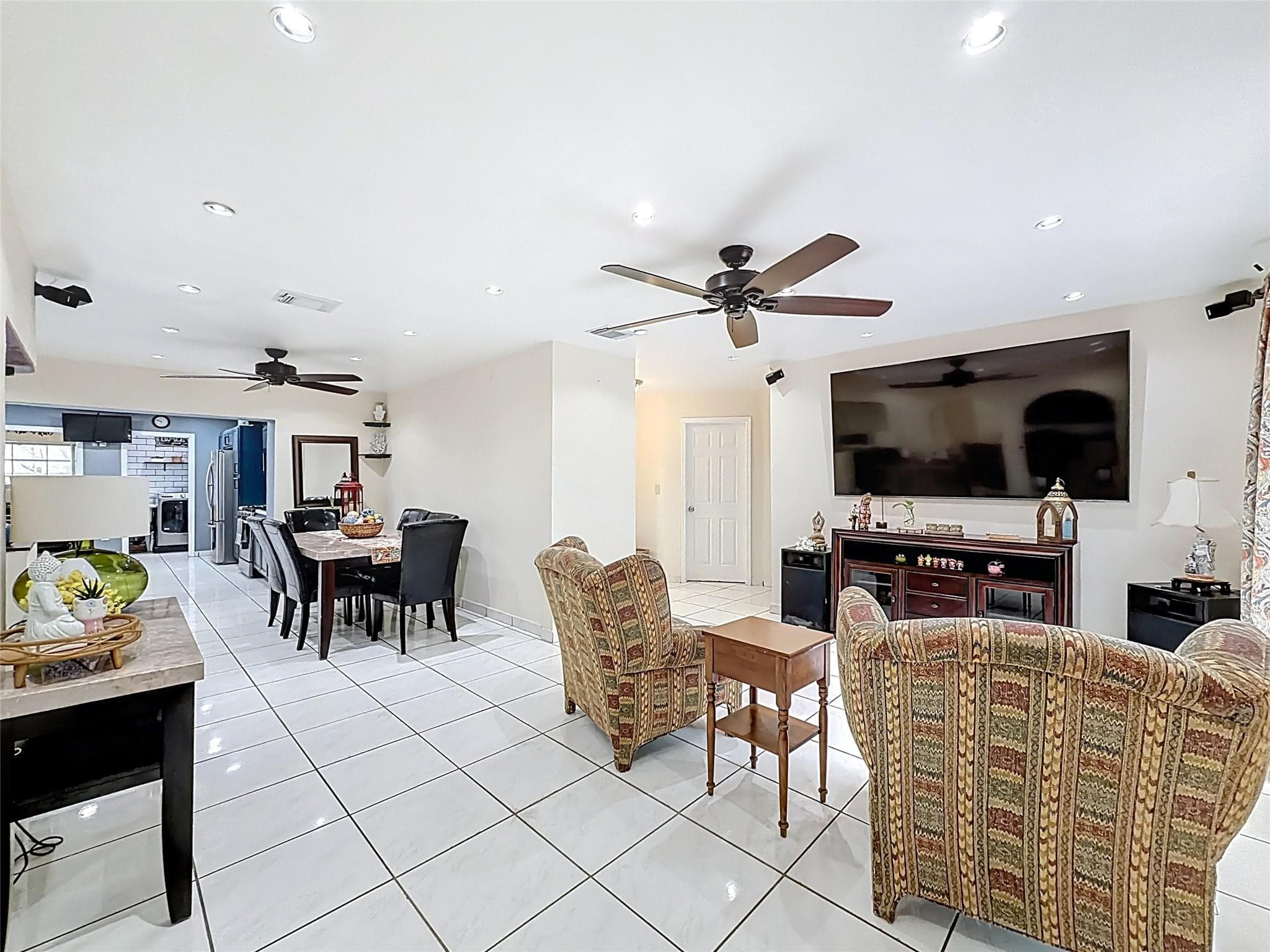 7141 Custer Street, Hollywood, FL 33024 — photo 18 of 84