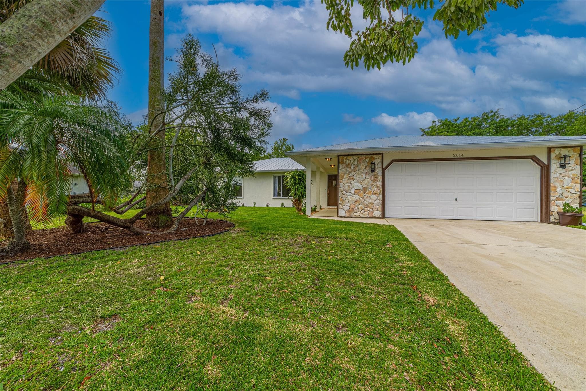 2614 SE Export Avenue, Port St. Lucie, FL 34952 — photo 10 of 32