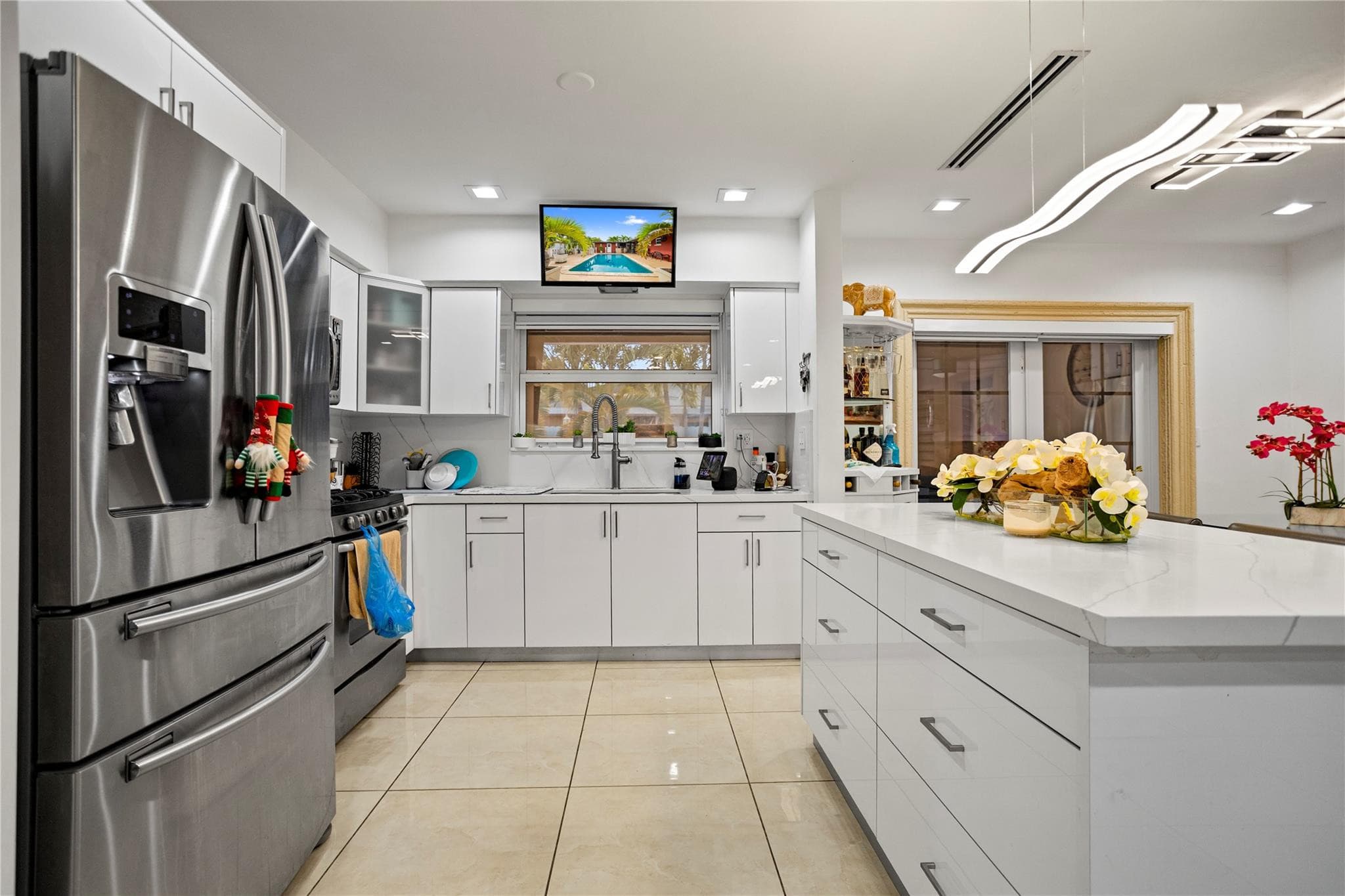 17811 NW 12th Court, Miami Gardens, FL 33169 — photo 26 of 57