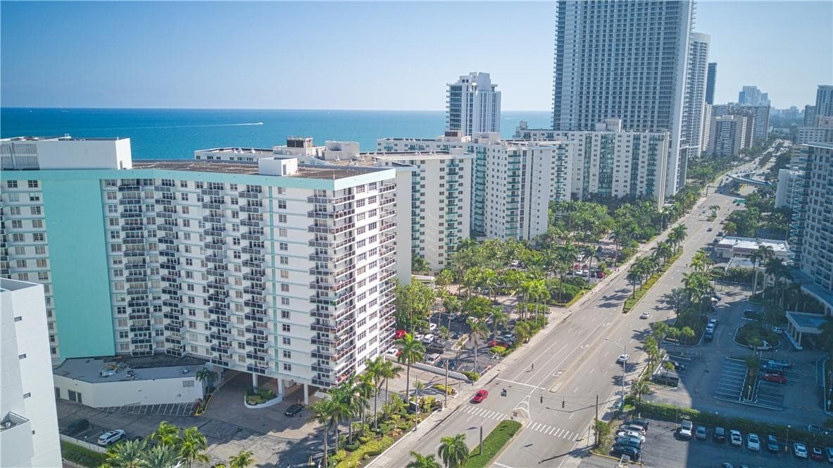 3725 S Ocean Drive 1610, Hollywood, FL 33019 — photo 34 of 48