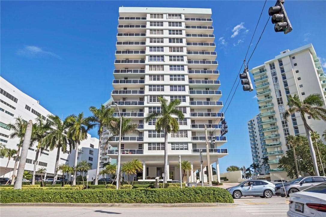 3725 S Ocean Drive 1610, Hollywood, FL 33019 — photo 47 of 48
