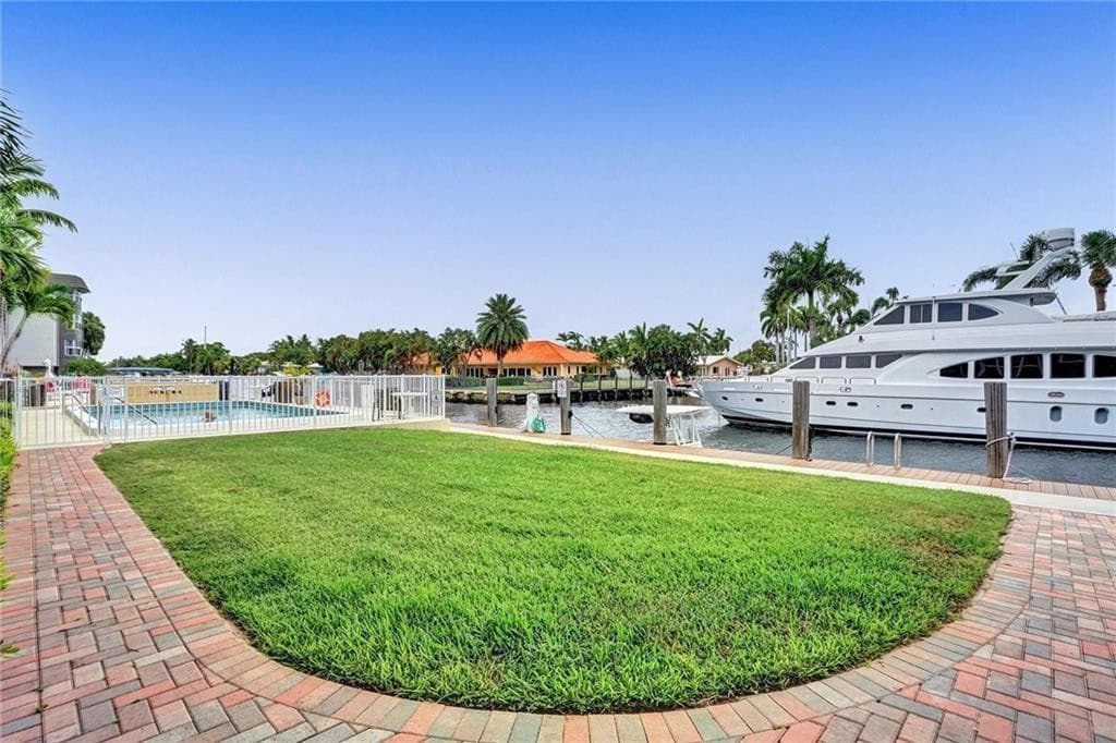 3111 NE 51st Street 305, Fort Lauderdale, FL 33308 — photo 30 of 55