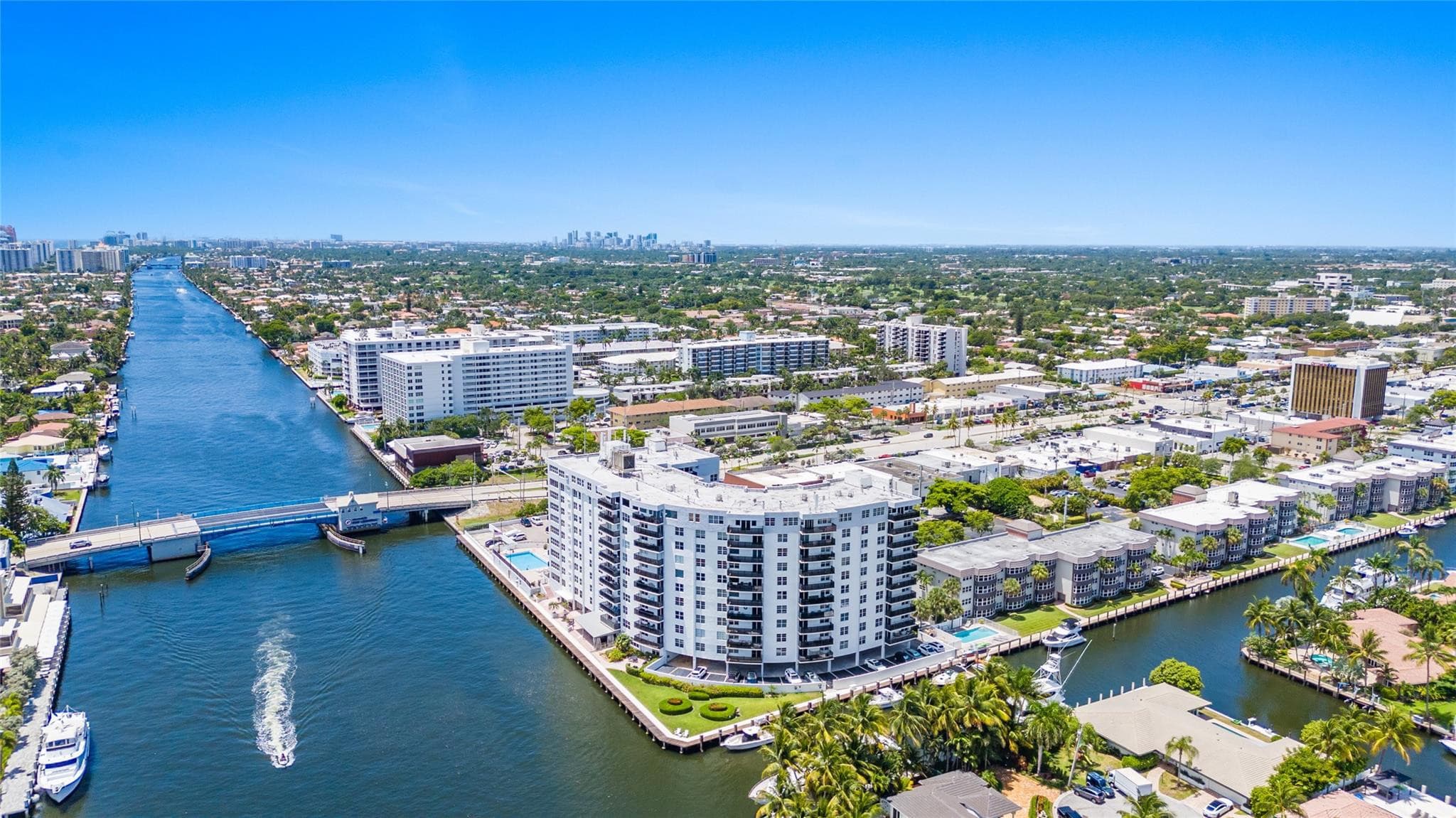 3111 NE 51st Street 305, Fort Lauderdale, FL 33308 — photo 43 of 55