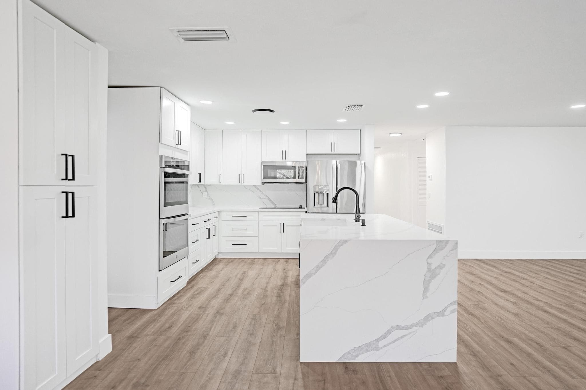 216 Bayberry Drive, Plantation, FL 33317 — photo 14 of 72