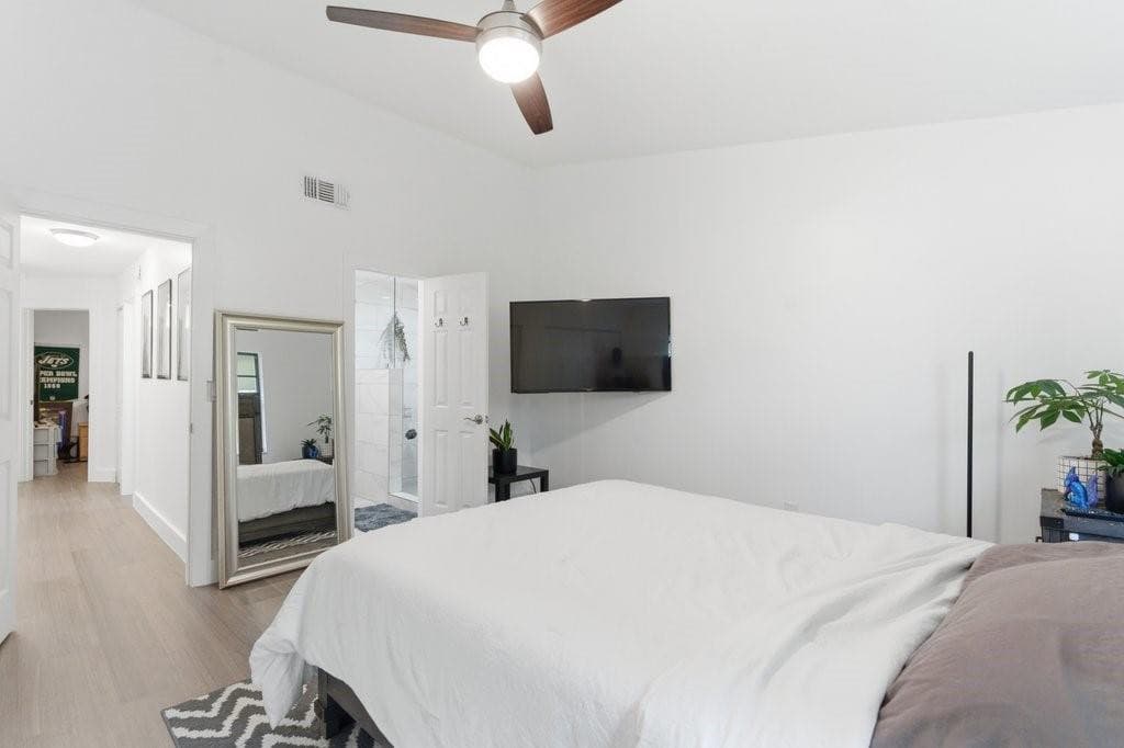 10900 W Sample Road, Coral Springs, FL 33065 — photo 19 of 31