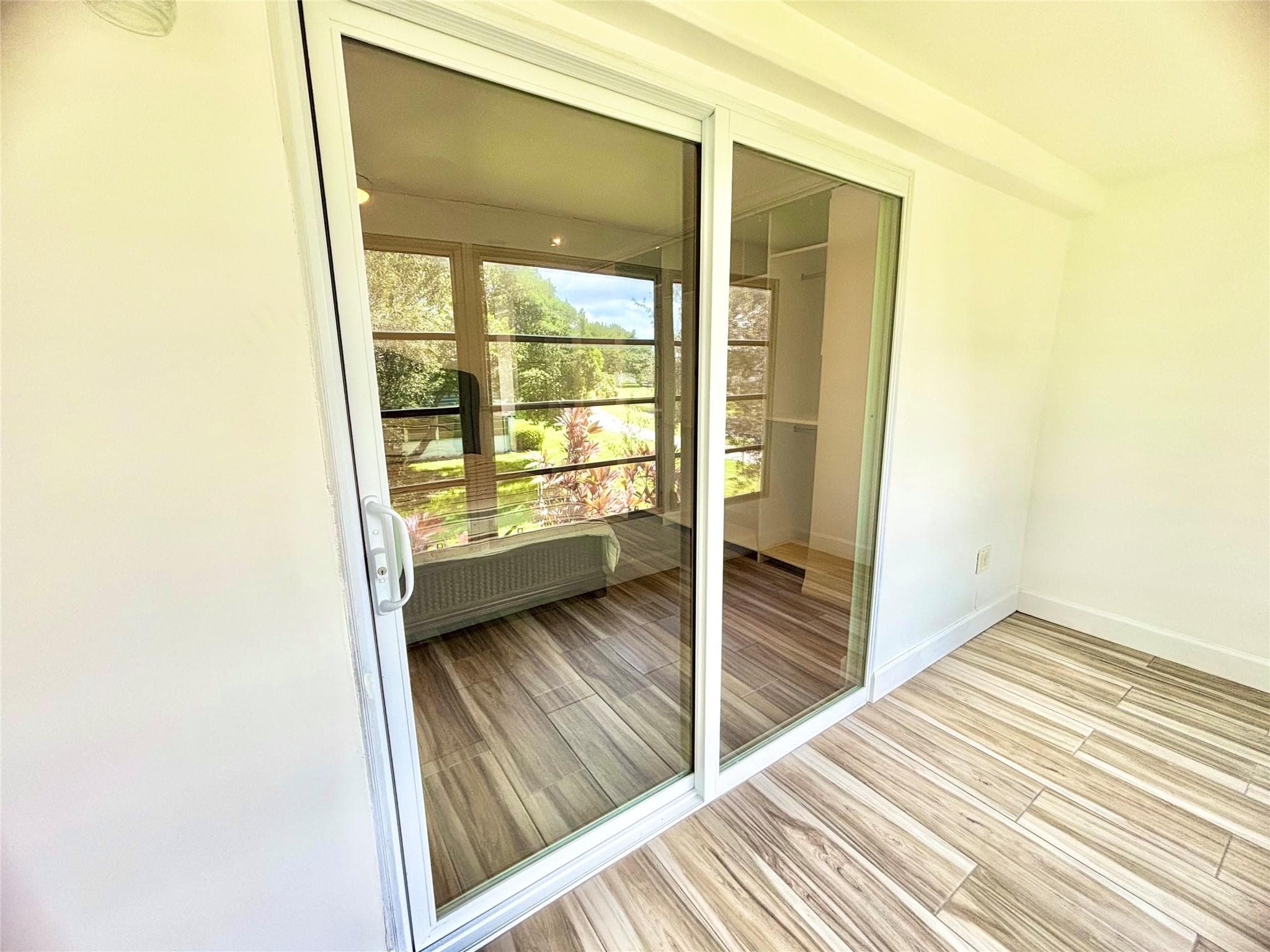 279 Oakridge P 279, Deerfield Beach, FL 33442 — photo 28 of 70