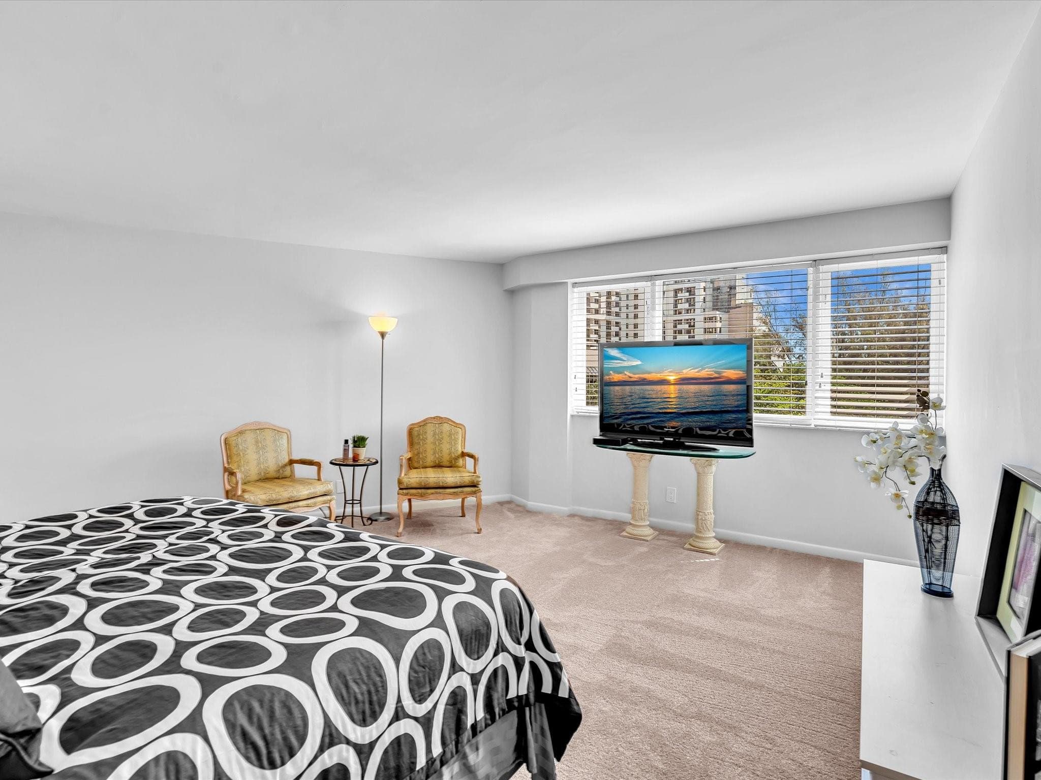 3000 Holiday Drive 603, Fort Lauderdale, FL 33316 — photo 32 of 61