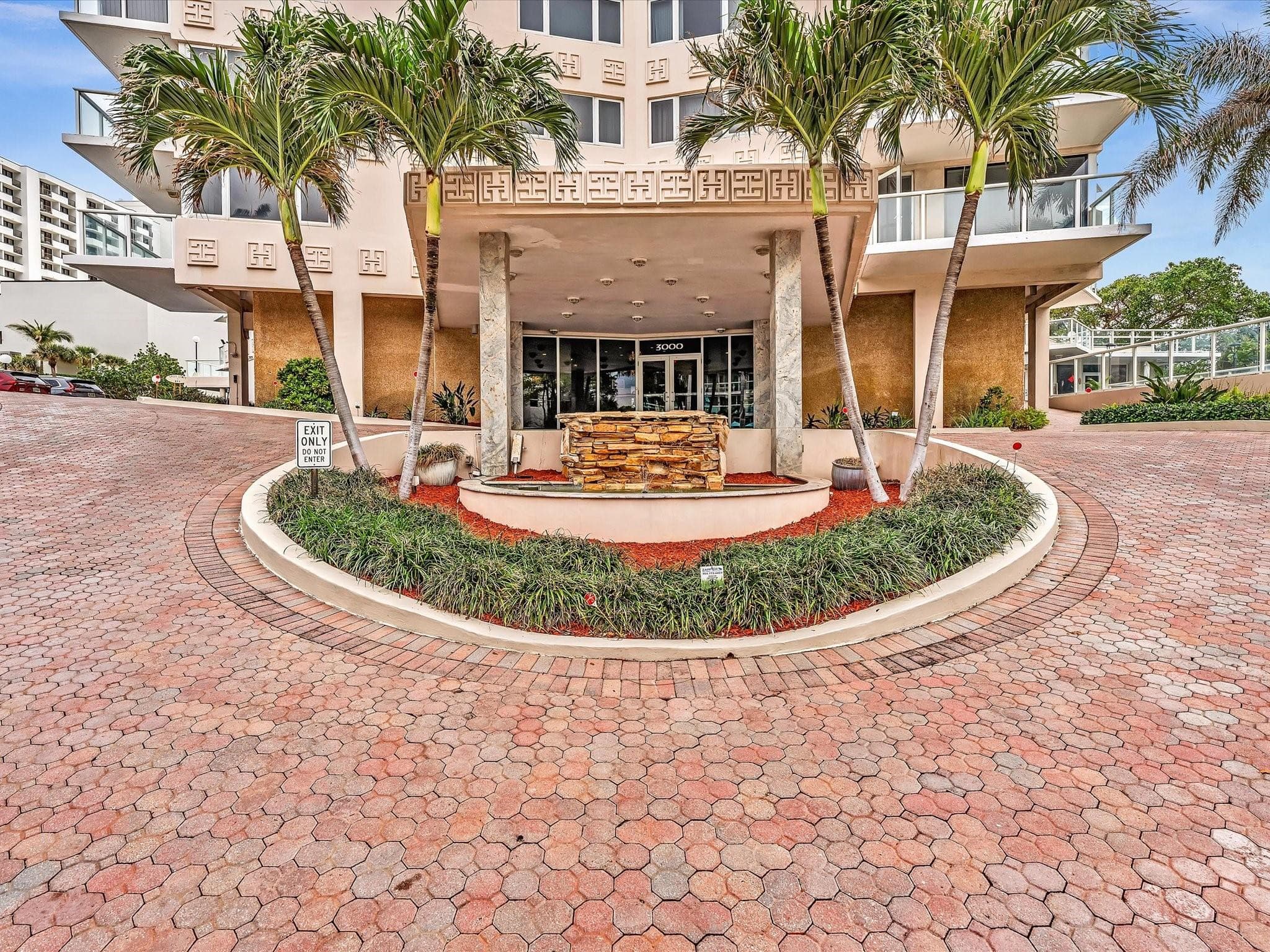 3000 Holiday Drive 603, Fort Lauderdale, FL 33316 — photo 45 of 61