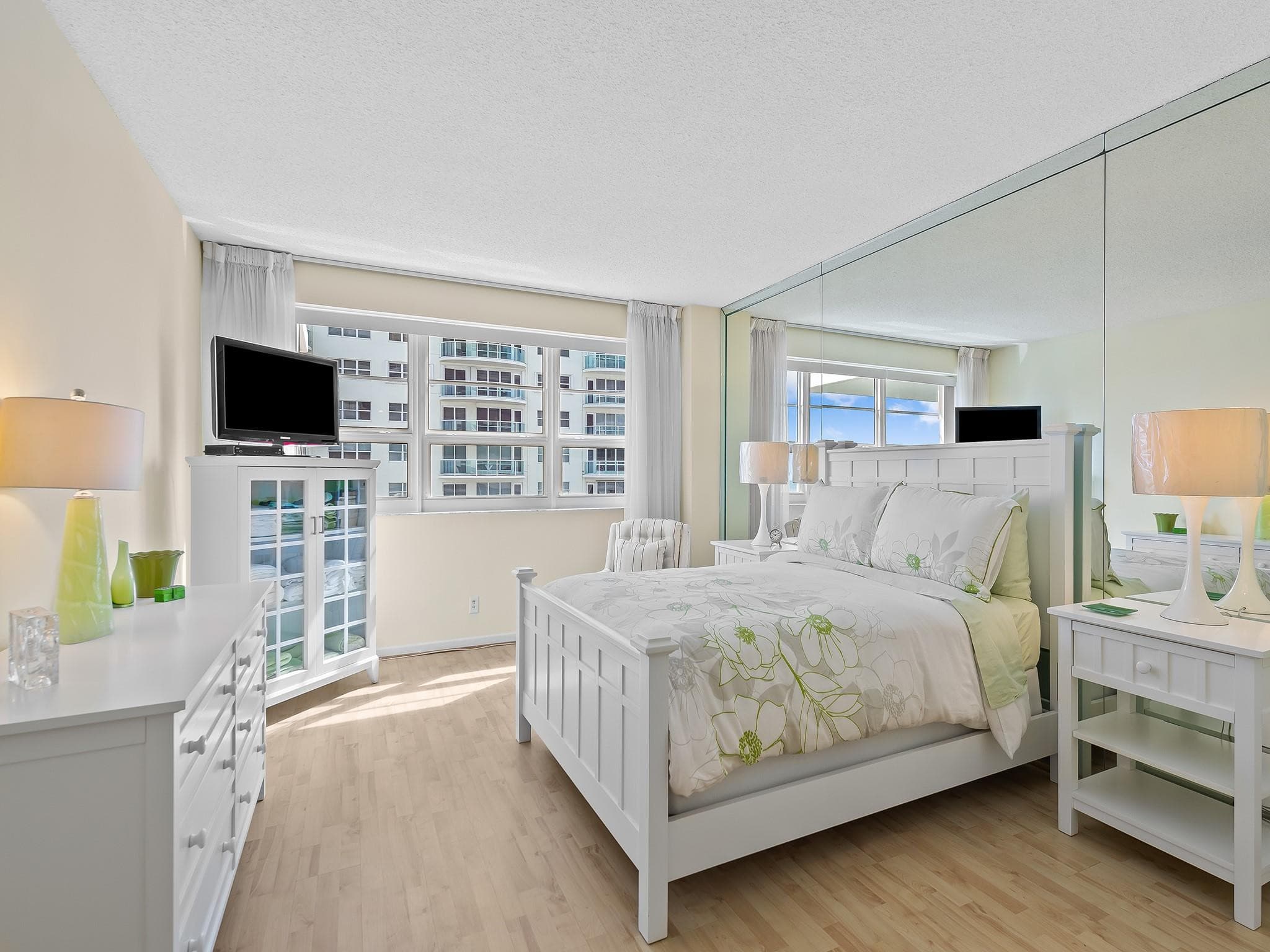 3430 Galt Ocean Drive 609, Fort Lauderdale, FL 33308 — photo 20 of 55