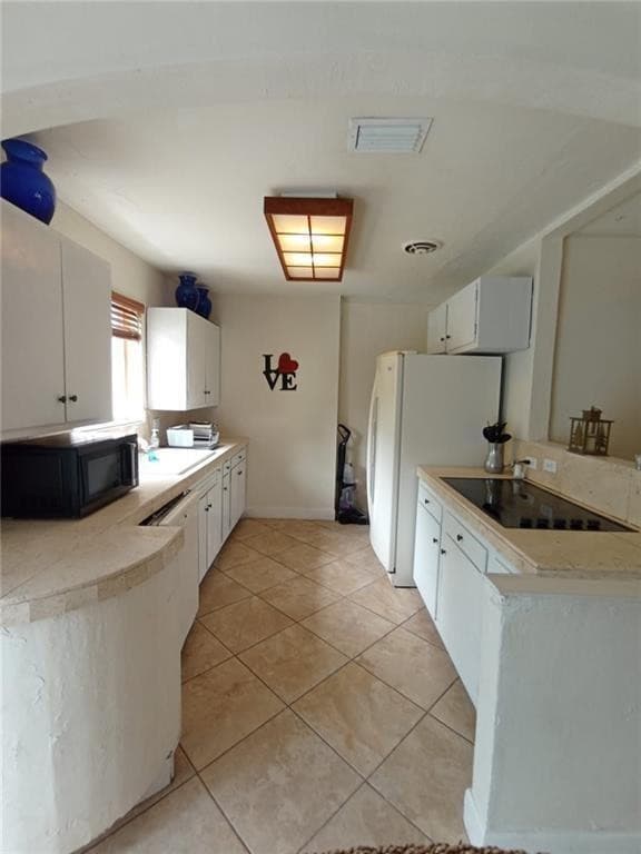510 S 29th Court, Hollywood, FL 33020 — photo 4 of 12