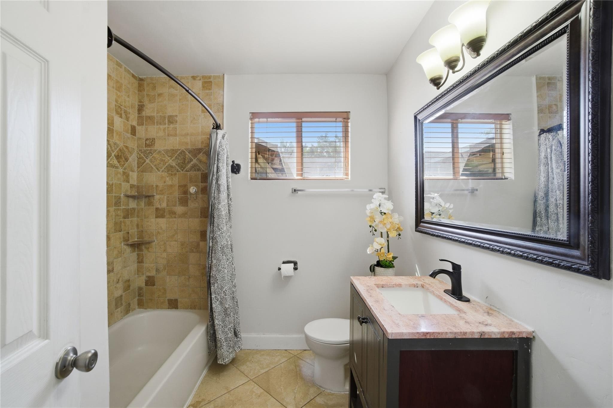 510 S 29th Court, Hollywood, FL 33020 — photo 6 of 12
