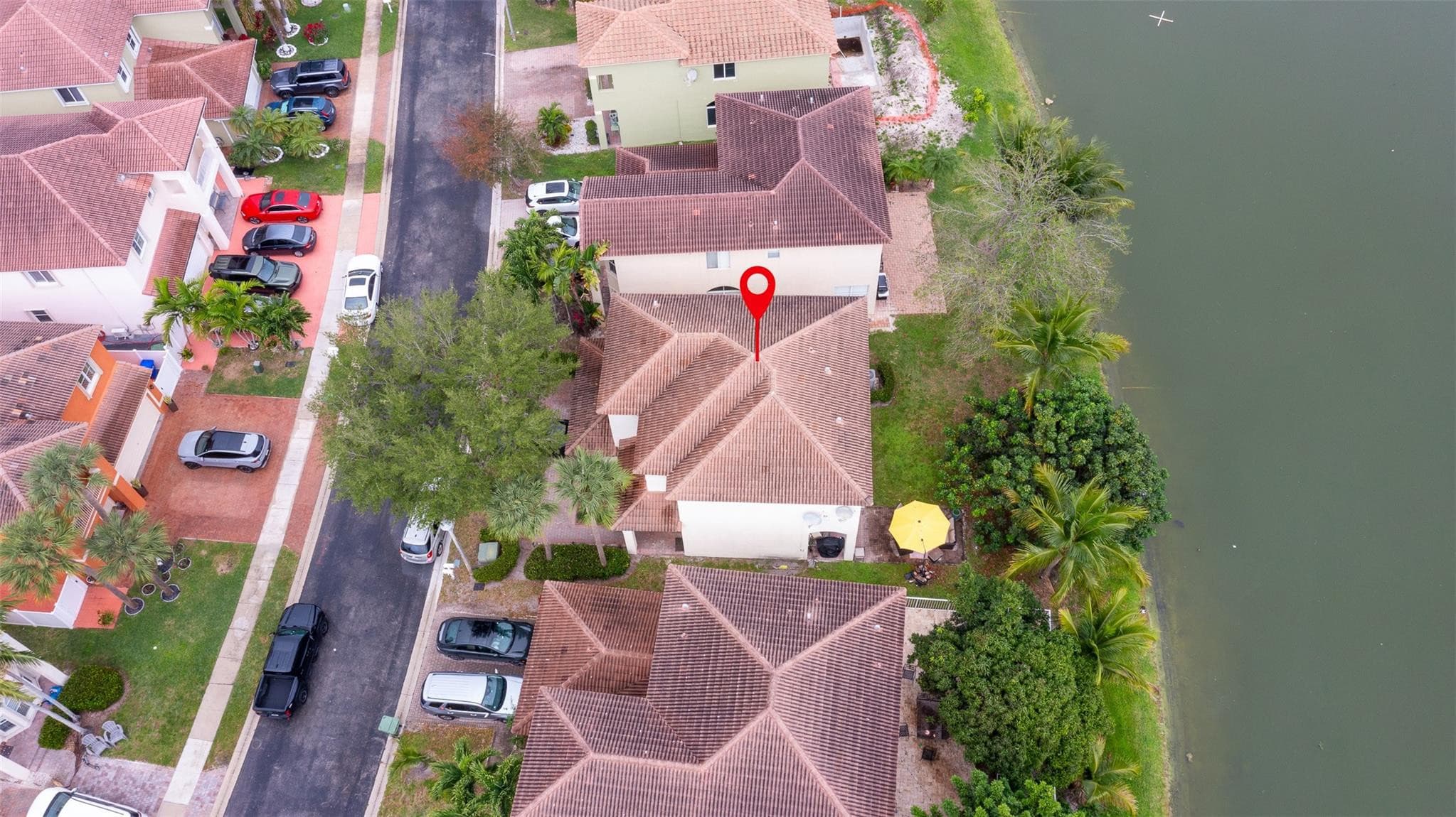 2257 NW 77th Terrace, Pembroke Pines, FL 33024 — photo 6 of 60