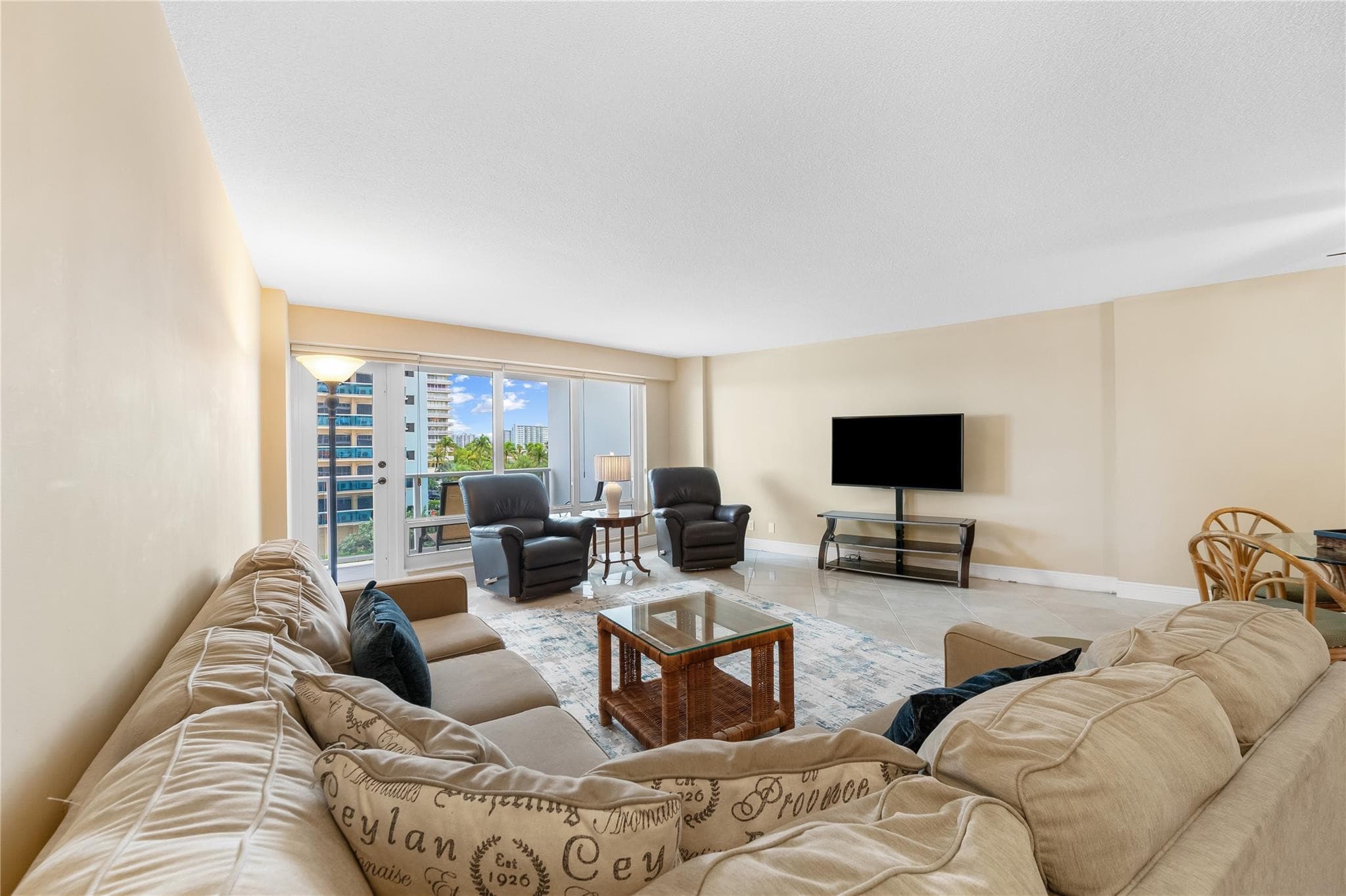 4100 Galt Ocean Drive 304, Fort Lauderdale, FL 33308 — photo 12 of 63