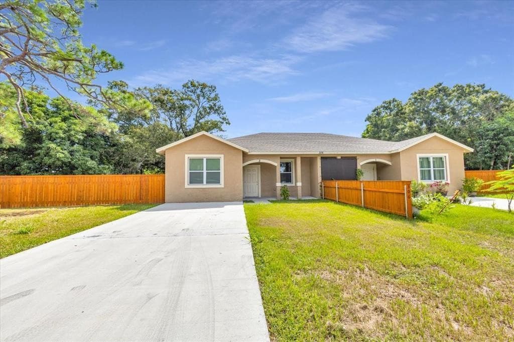 306 N 18th Court 2, Fort Pierce, FL 34950 — photo 14 of 14