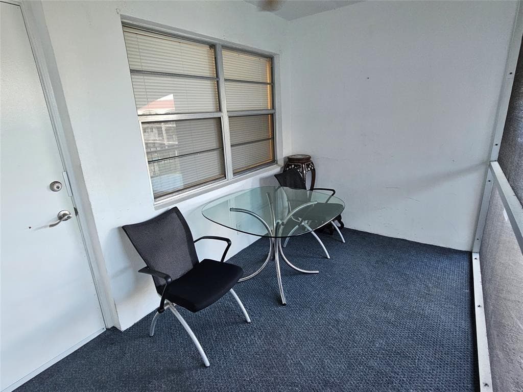 580 Egret Drive 310, Hallandale Beach, FL 33009 — photo 3 of 40