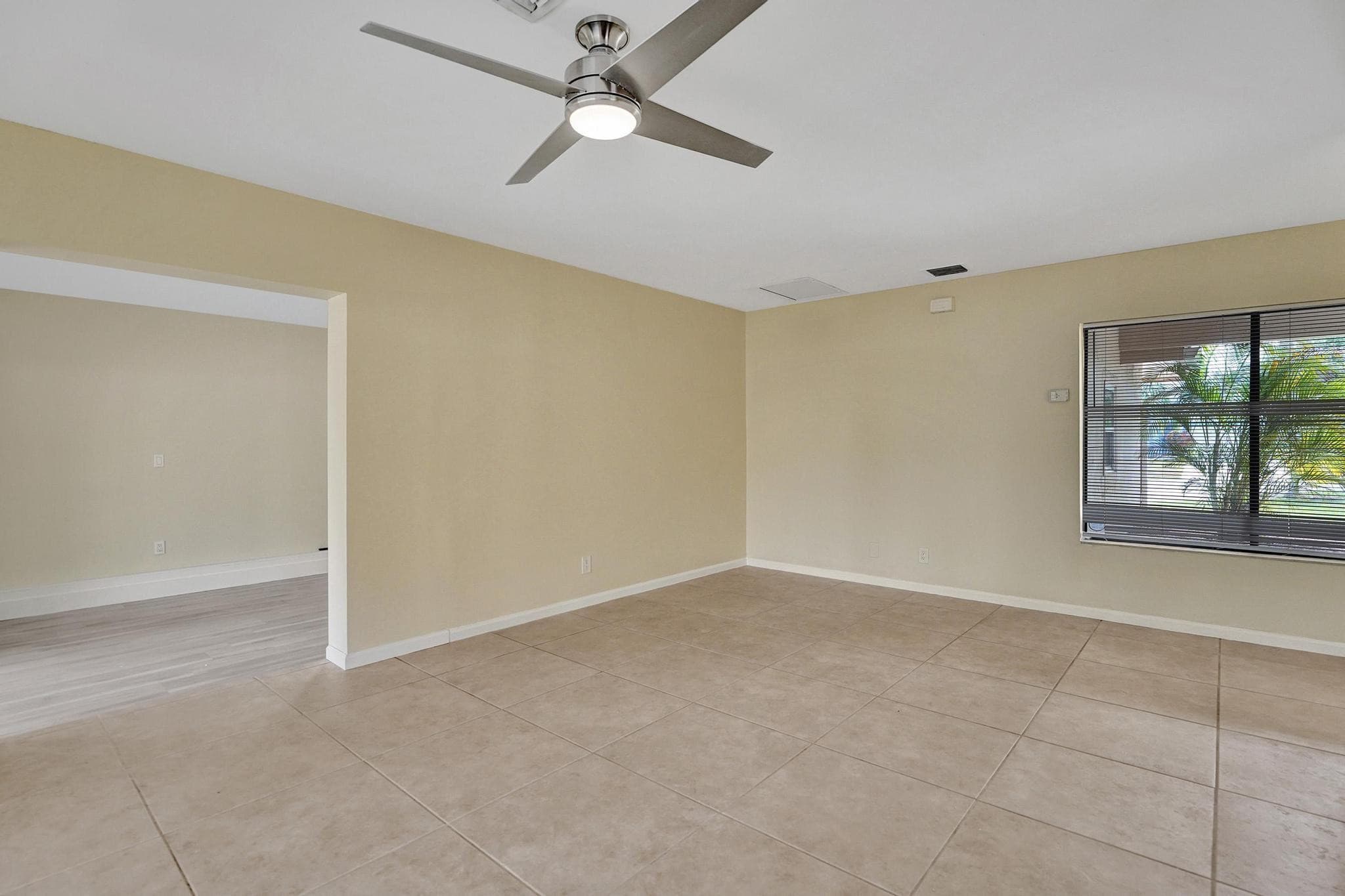 5425 Cleveland Road, Delray Beach, FL 33484 — photo 6 of 39