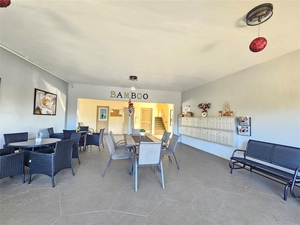 3531 NW 50th Avenue 610, Lauderdale Lakes, FL 33319 — photo 1 of 8