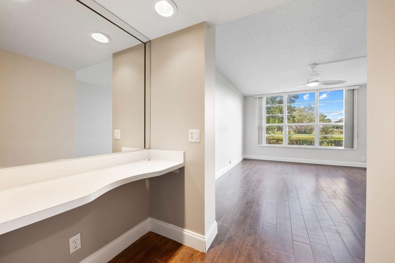 2851 S Palm Aire Drive 107, Pompano Beach, FL 33069 — photo 15 of 28