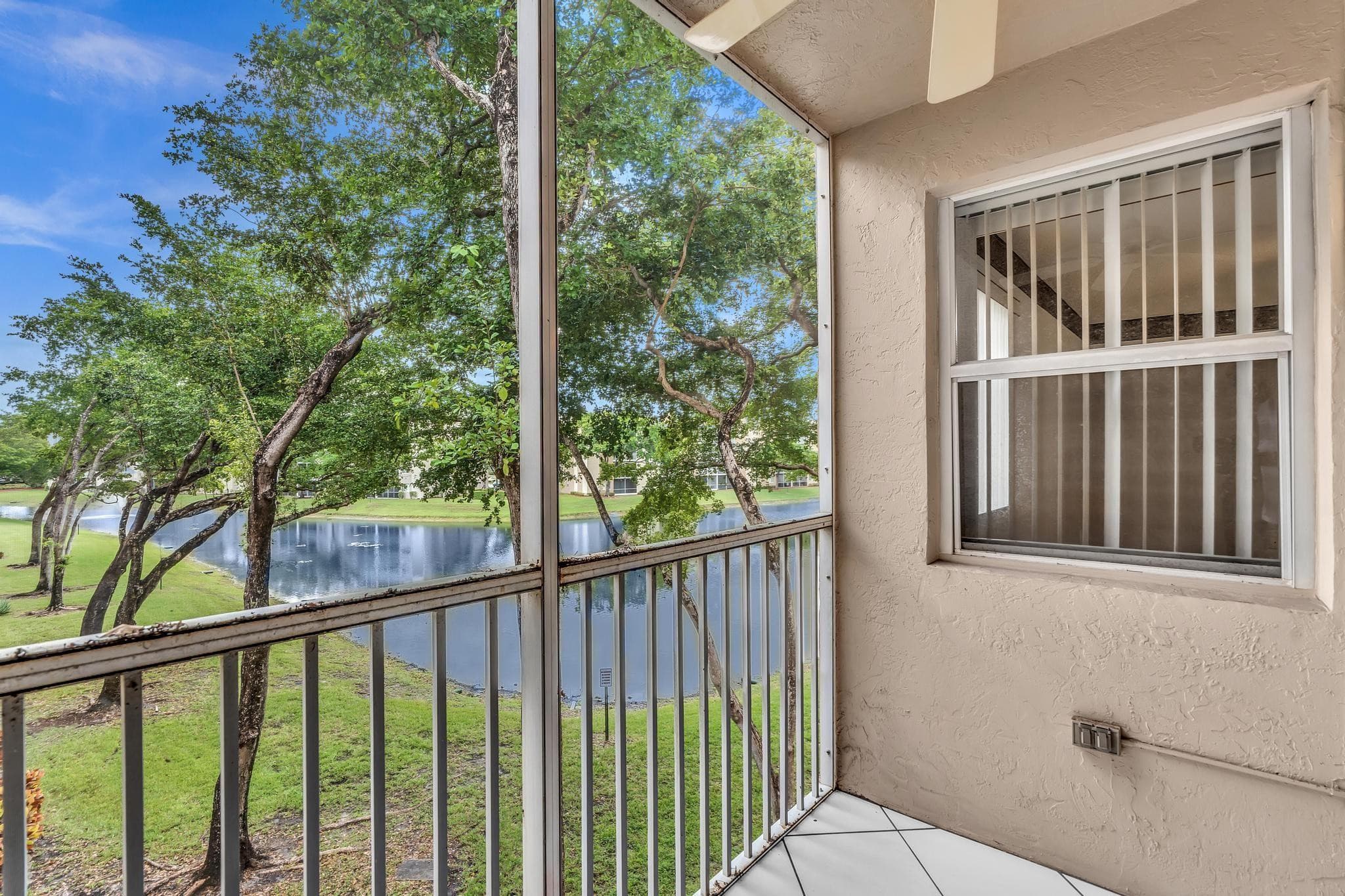 Condominium in Tamarac — photo 39 of 73