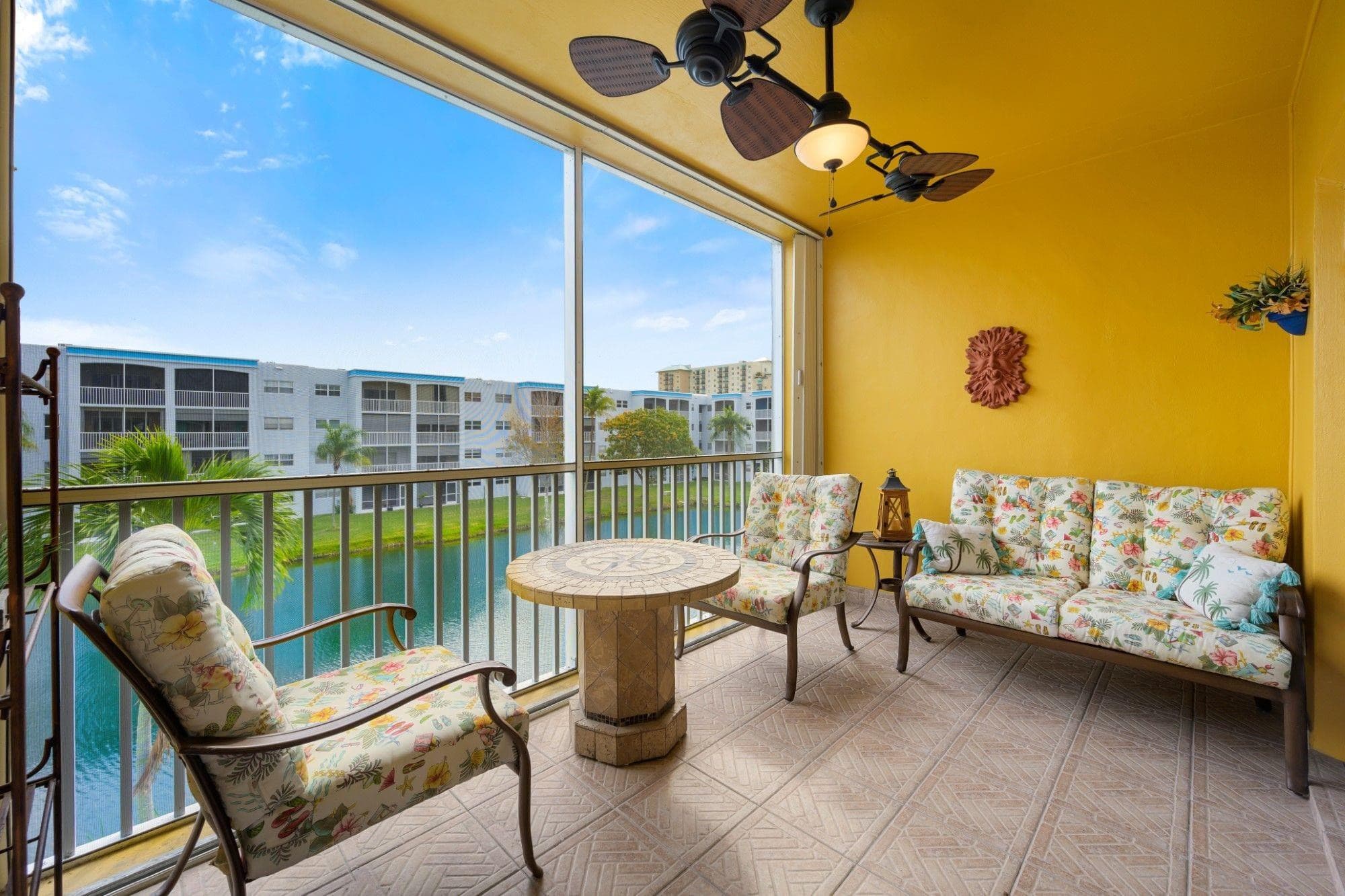 600 NE 2nd Street 304, Dania Beach, FL 33004 — photo 1 of 26