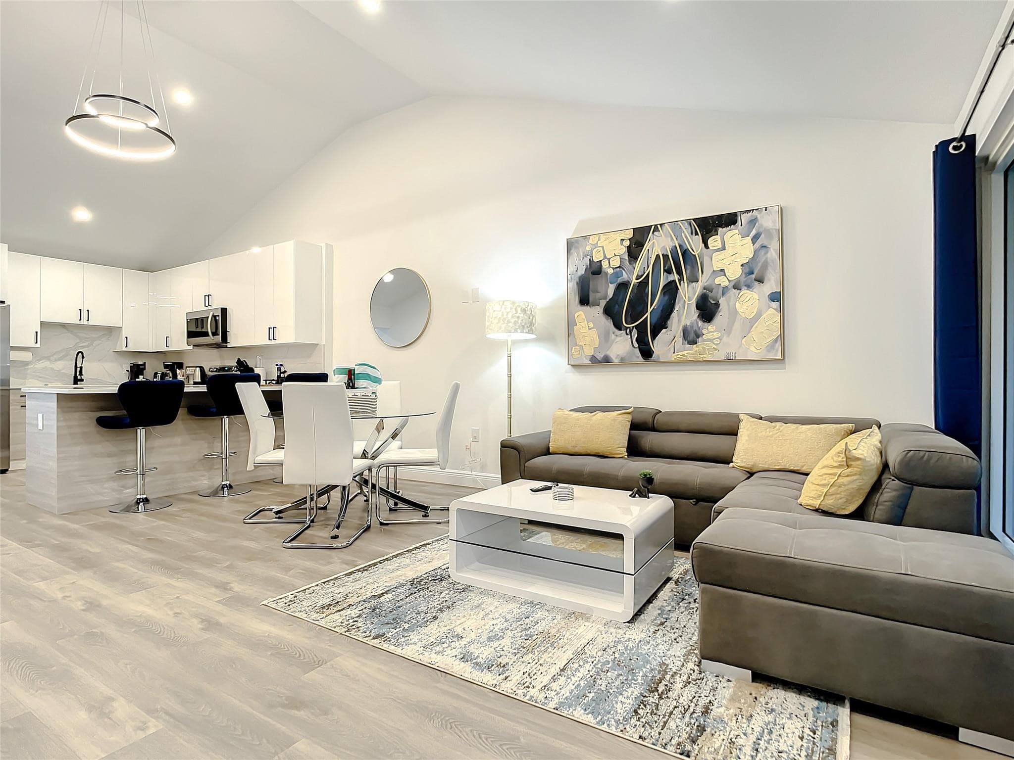 2100 NE 45th Street 1, Fort Lauderdale, FL 33308 — photo 3 of 33