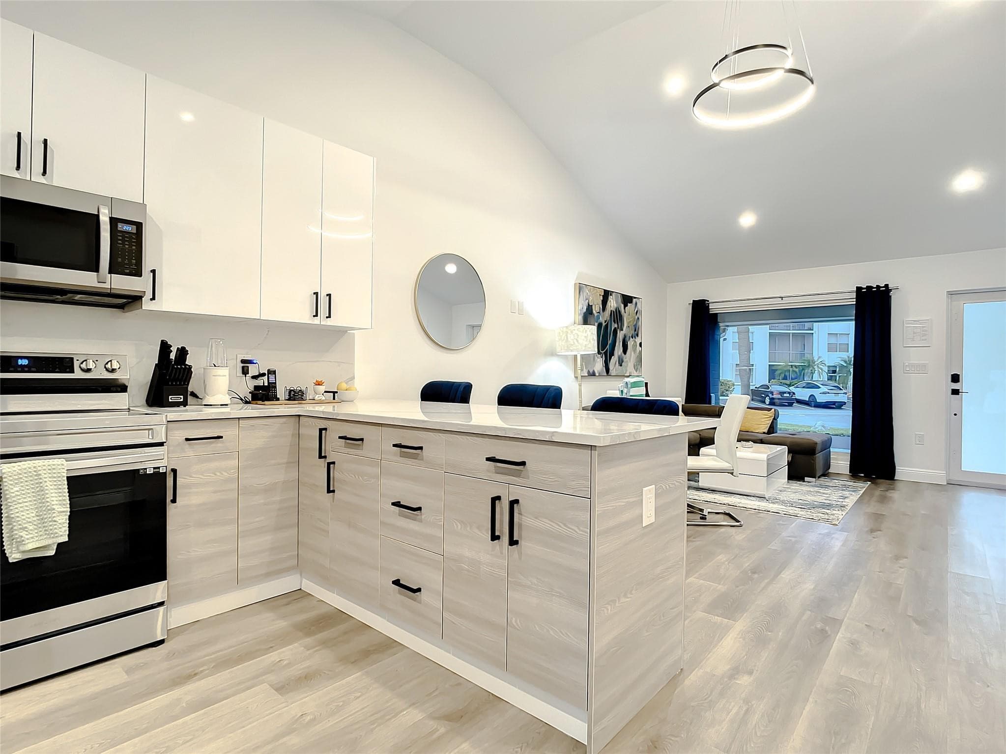 2100 NE 45th Street 1, Fort Lauderdale, FL 33308 — photo 12 of 33