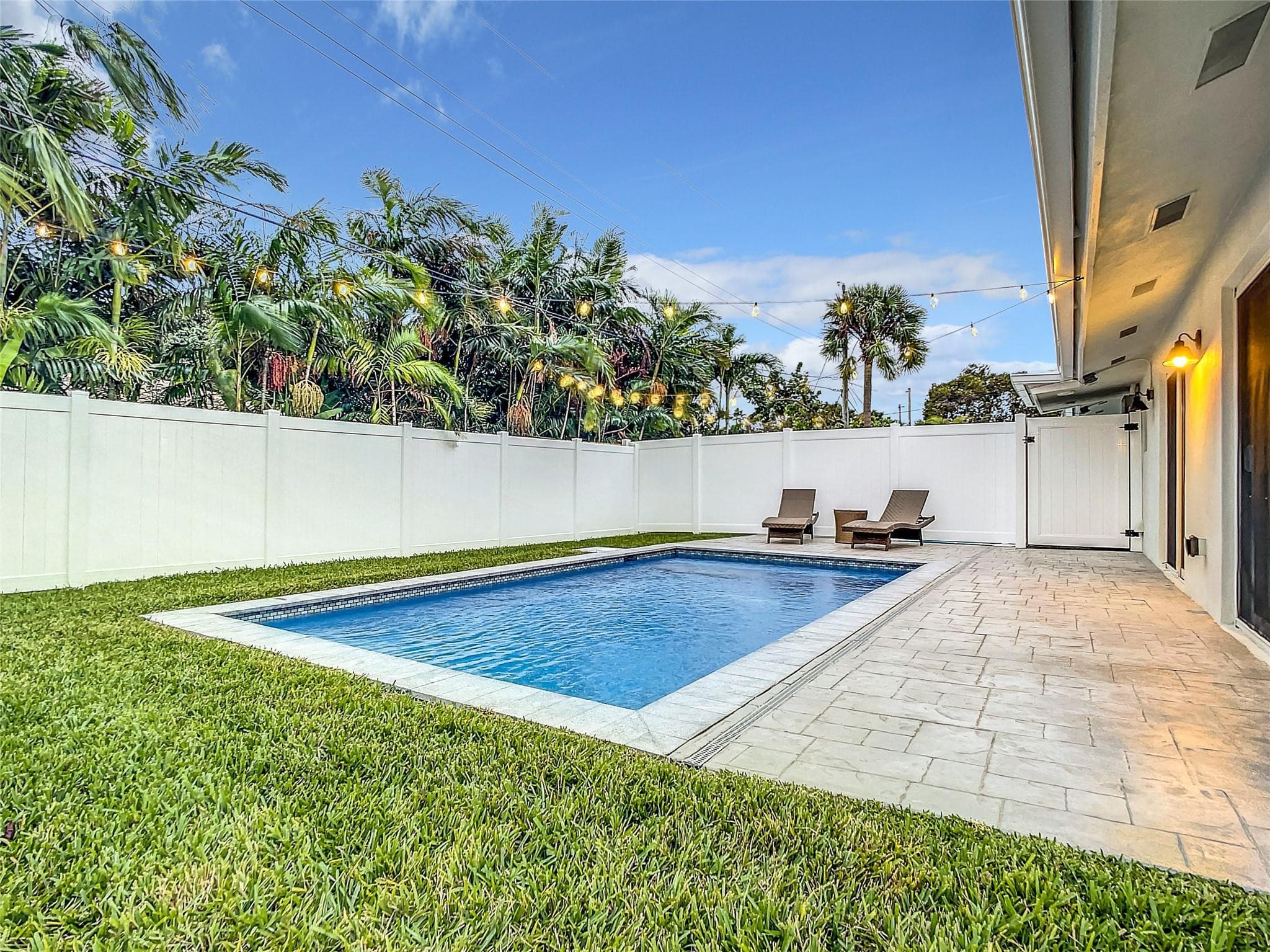 2100 NE 45th Street 1, Fort Lauderdale, FL 33308 — photo 29 of 33