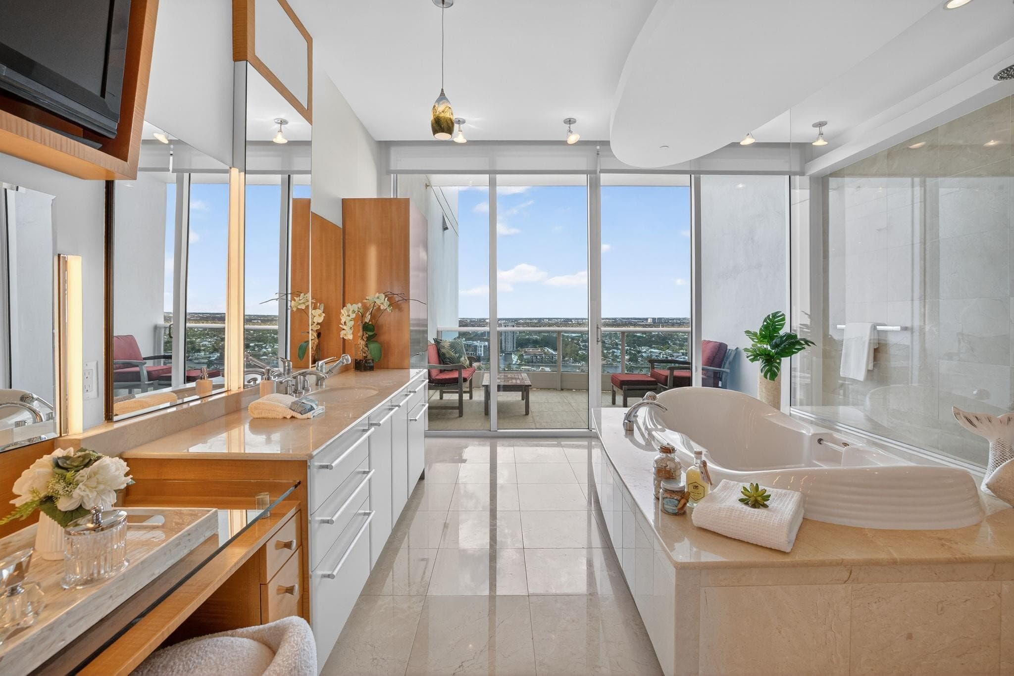 1600 S Ocean Boulevard UPH01, Lauderdale-By-The-Sea, FL 33062 — photo 40 of 62